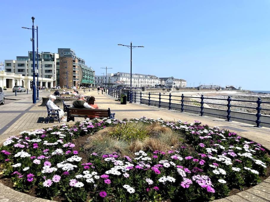 Luxury Porthcawl 1 Bedroom Apt, Prime Location Zewnętrze zdjęcie